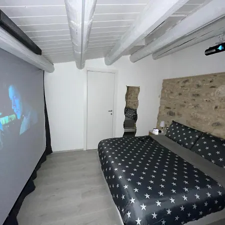 Chista E A Zita!! شقة راغوزا