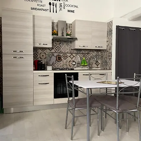 Chista E A Zita!! شقة *