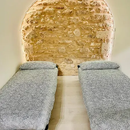 Chista E A Zita!! شقة