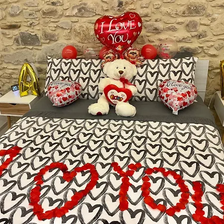 شقة Chista E A Zita!! راغوزا